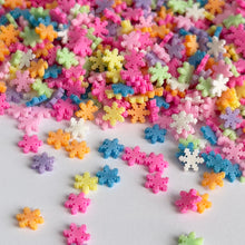 Cargar imagen en el visor de la galería, Rainbow Snow Flakes Polymer Clay Slices
