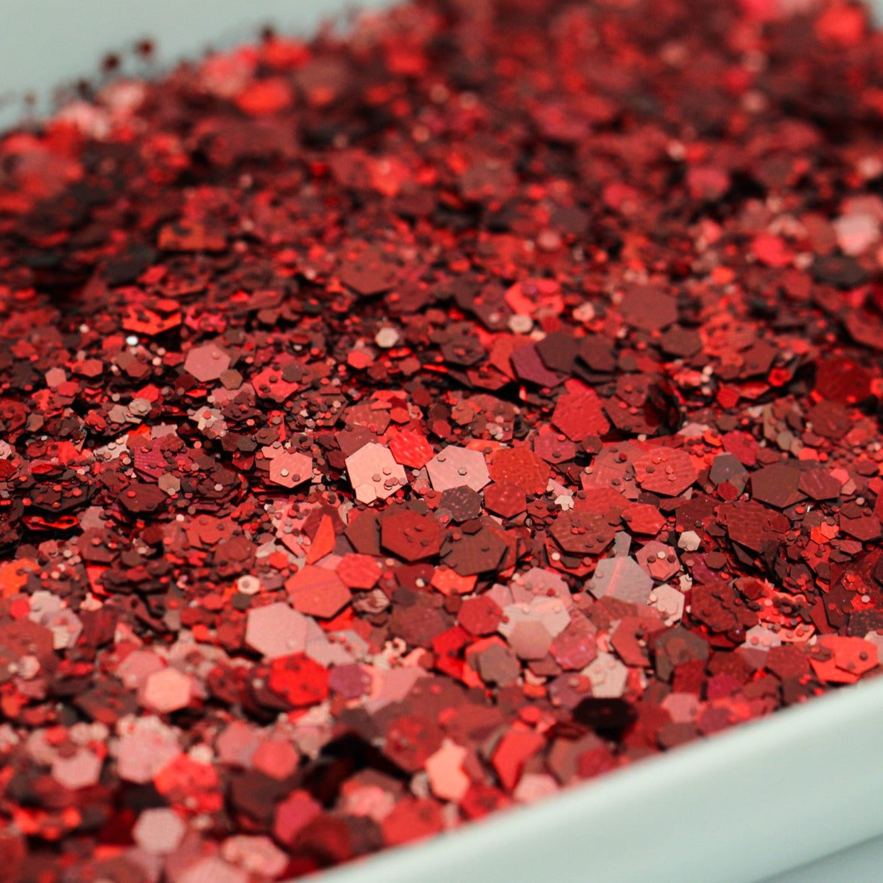 DARING RED CHUNKY GLITTER MIX