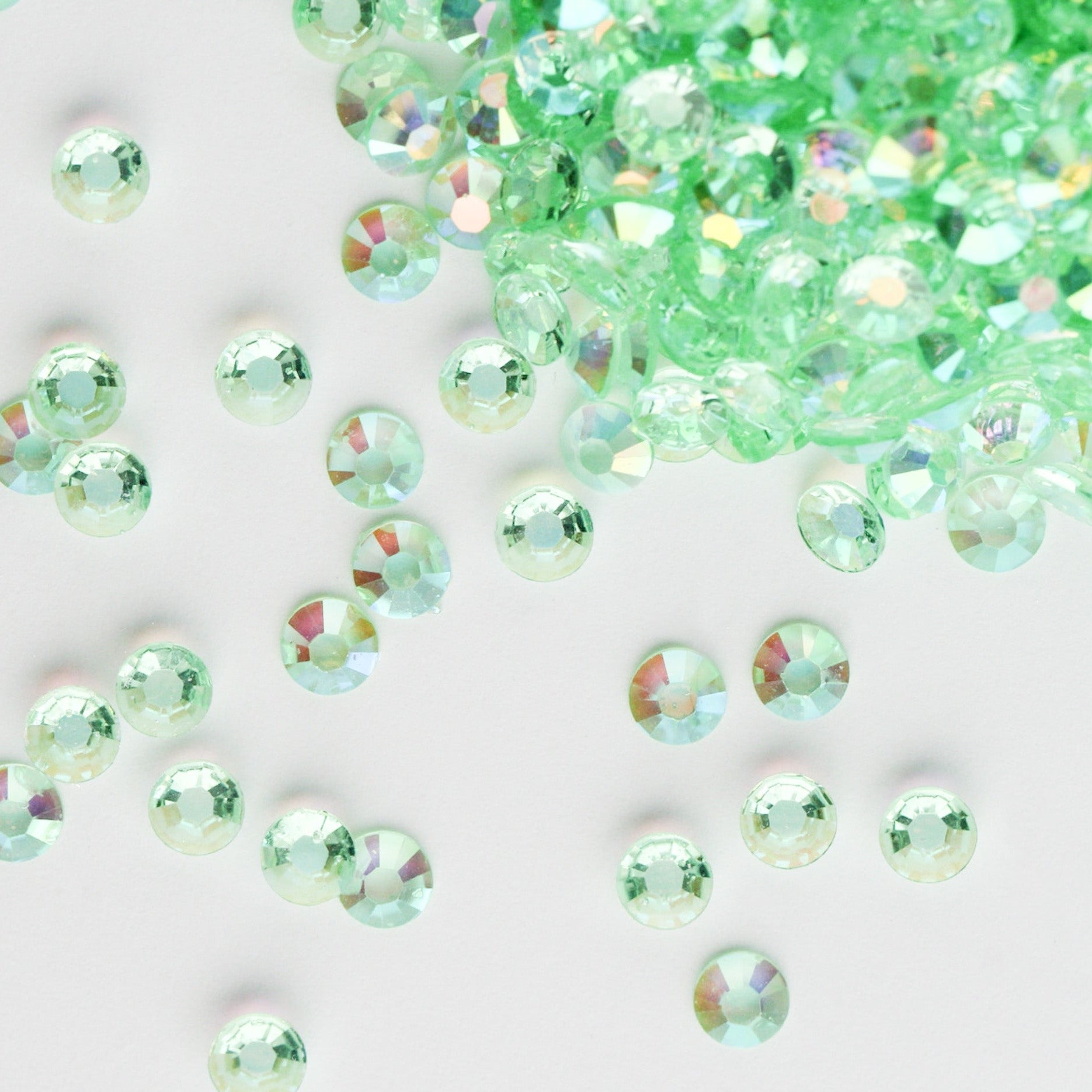Transparent Lt Emerald AB